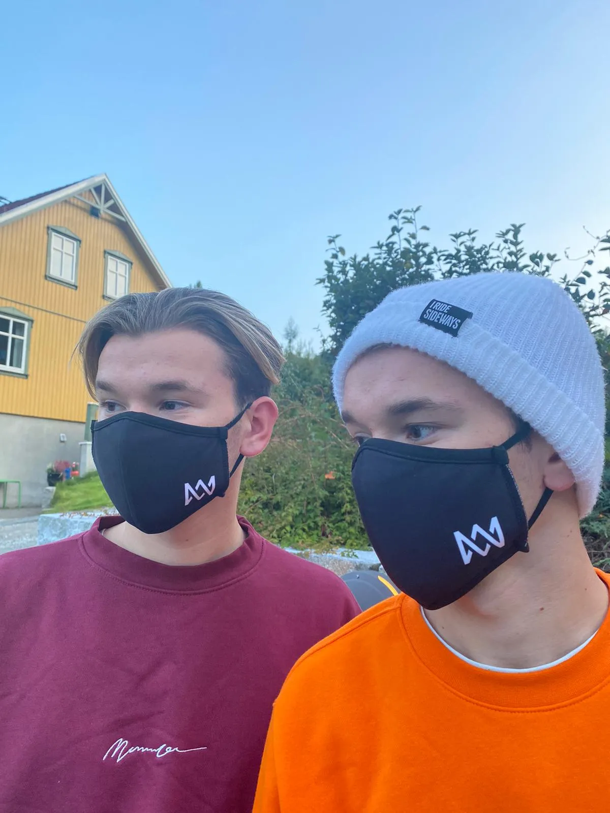 Reusable face mask with logo